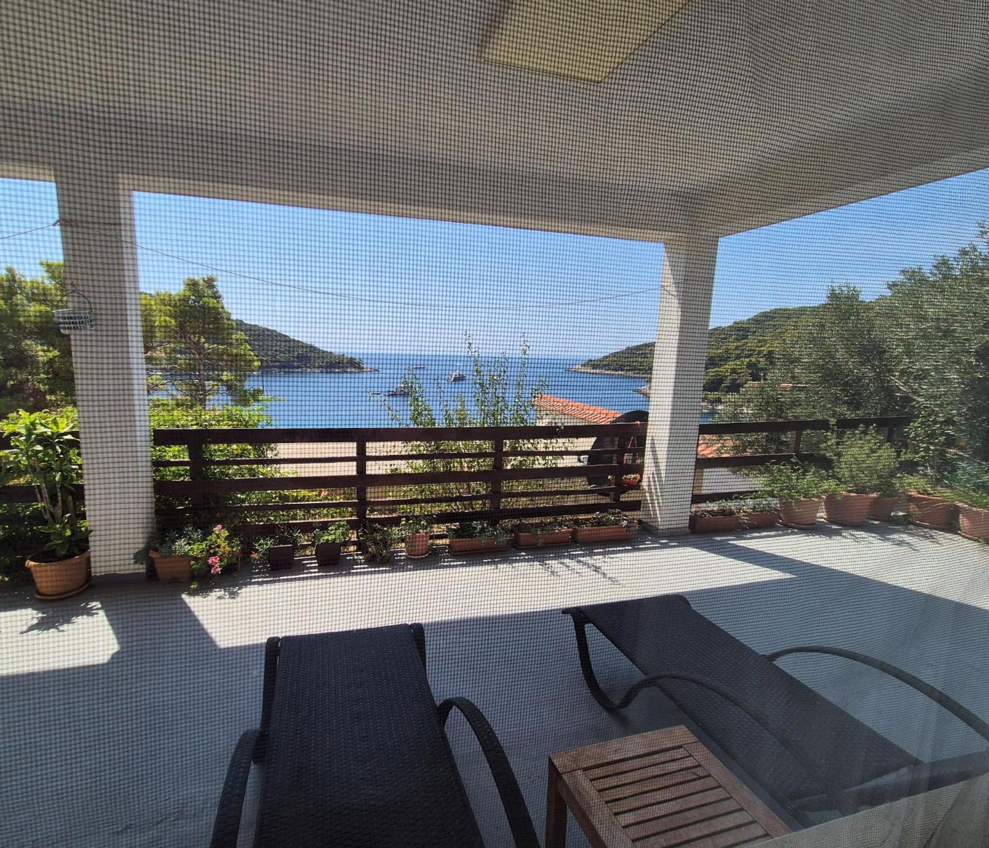 Apartment Kristic - Saplunara, Mljet Babino Polje Ngoại thất bức ảnh